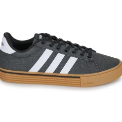 Adidas Sportswear - DAILY 4.0