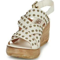 Airstep / A.S.98 - NOA STUD