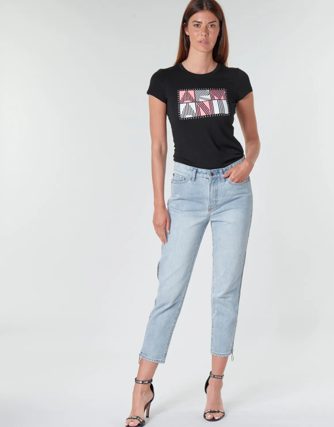 Armani Exchange - HAGO