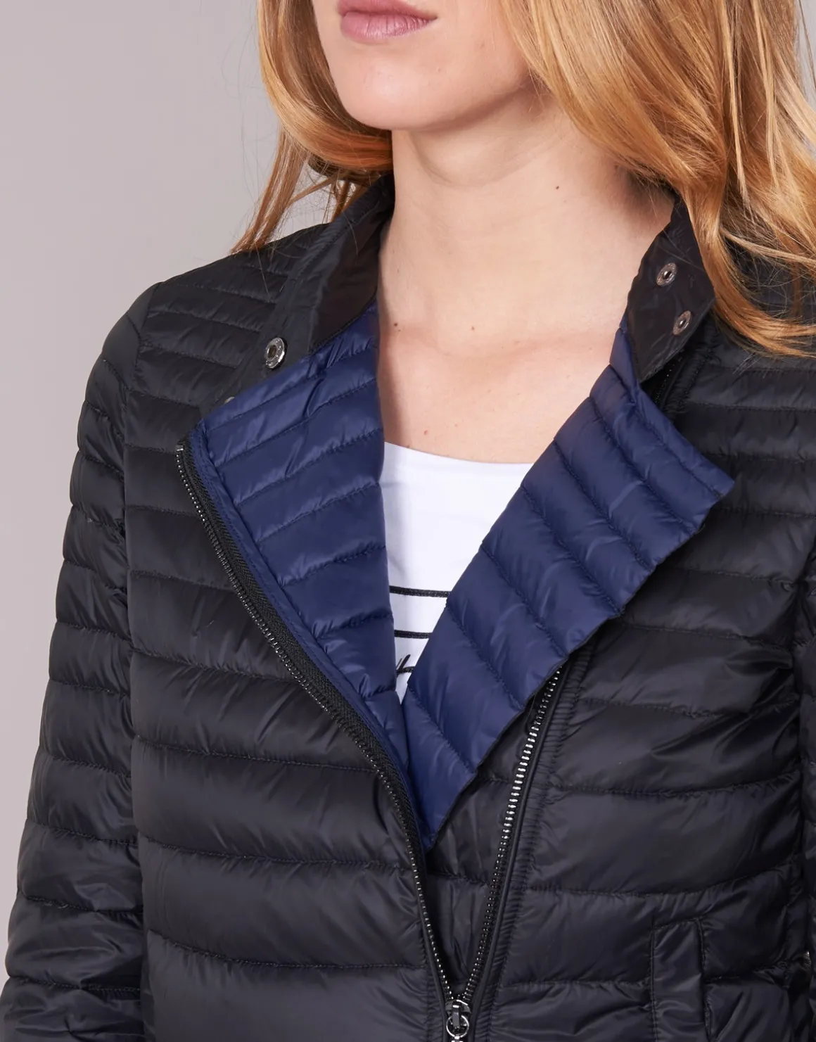 Armani jeans - BEAUJADO