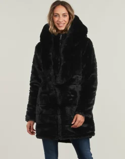 Betty London - AVINA