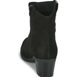 Betty London - BIOUTI