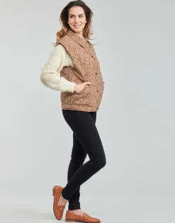 Betty London - COLDETTE