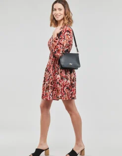 Betty London - CYLANE