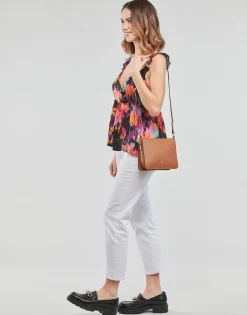 Betty London - ELENIE