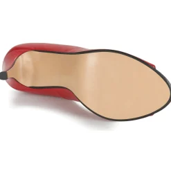 Betty London - EMANA