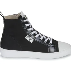 Betty London - ETOILE