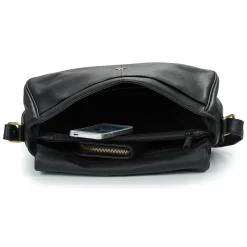 Betty London - EZIGALE