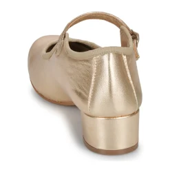 Betty London - FLAVIA