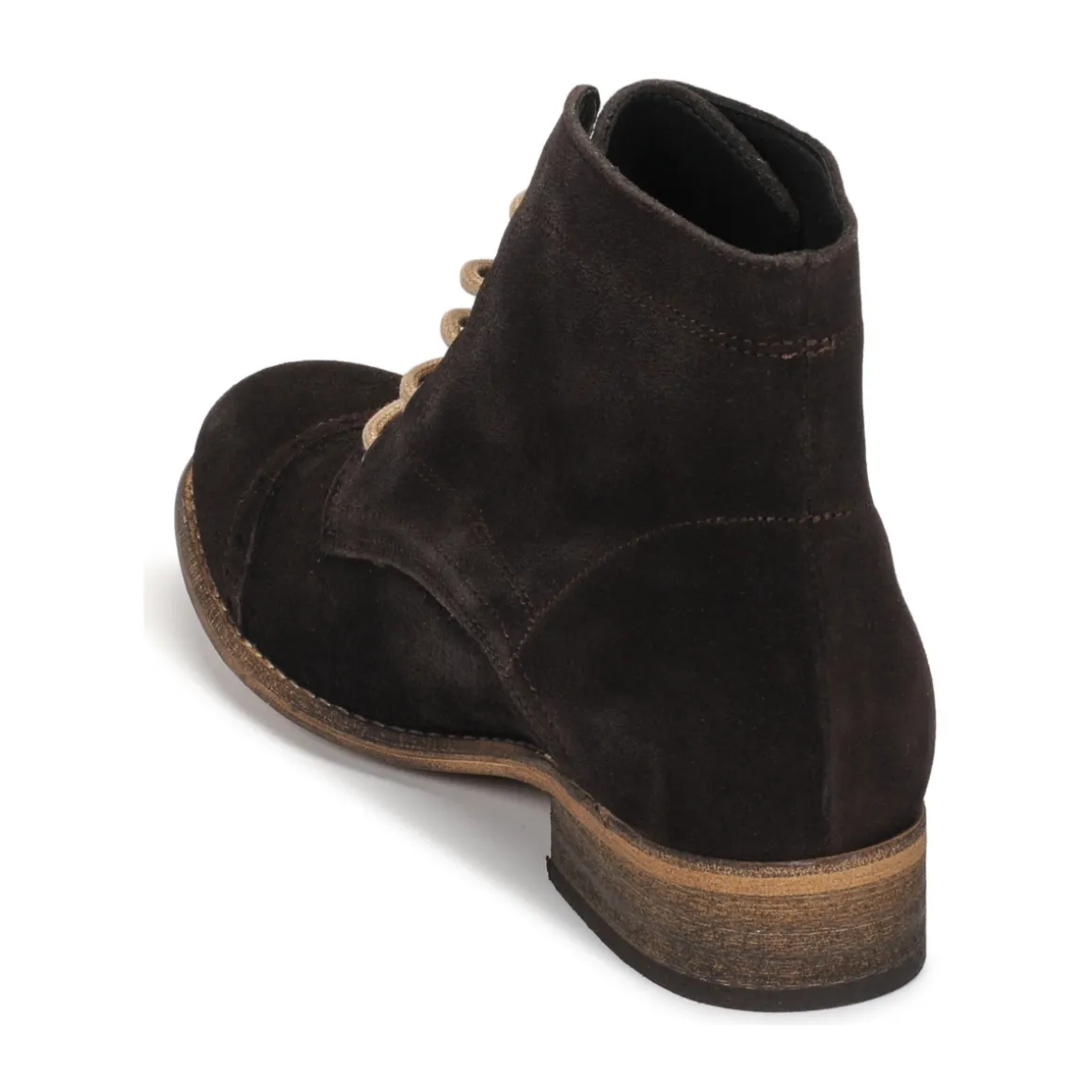 Betty London - FOLIANE