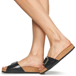 Betty London - GADJIL