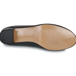 Betty London - HELEN