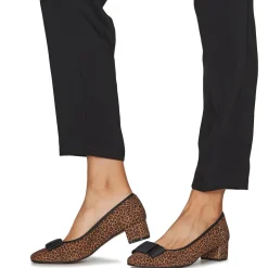 Betty London - Hélène