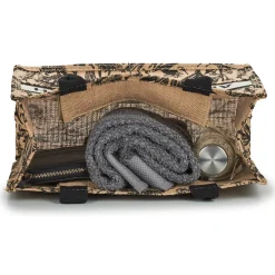 Betty London - LAINA