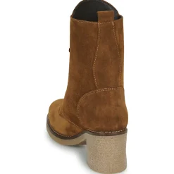 Betty London - LATIFFA