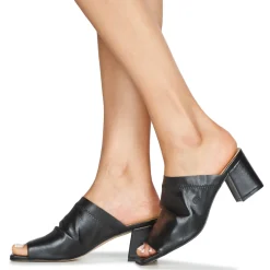 Betty London - MIRTO