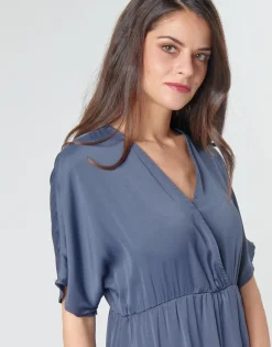 Betty London - MOUDA