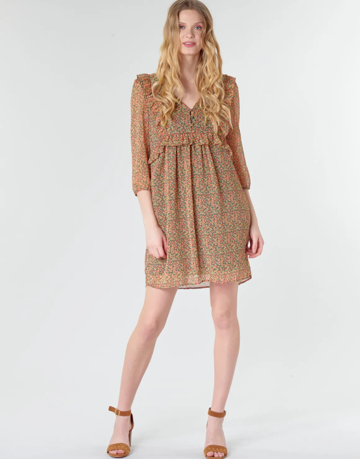 Betty London - MOUTI