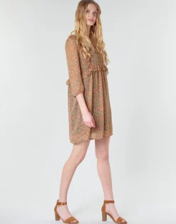 Betty London - MOUTI