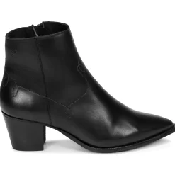 Betty London - NIMIE