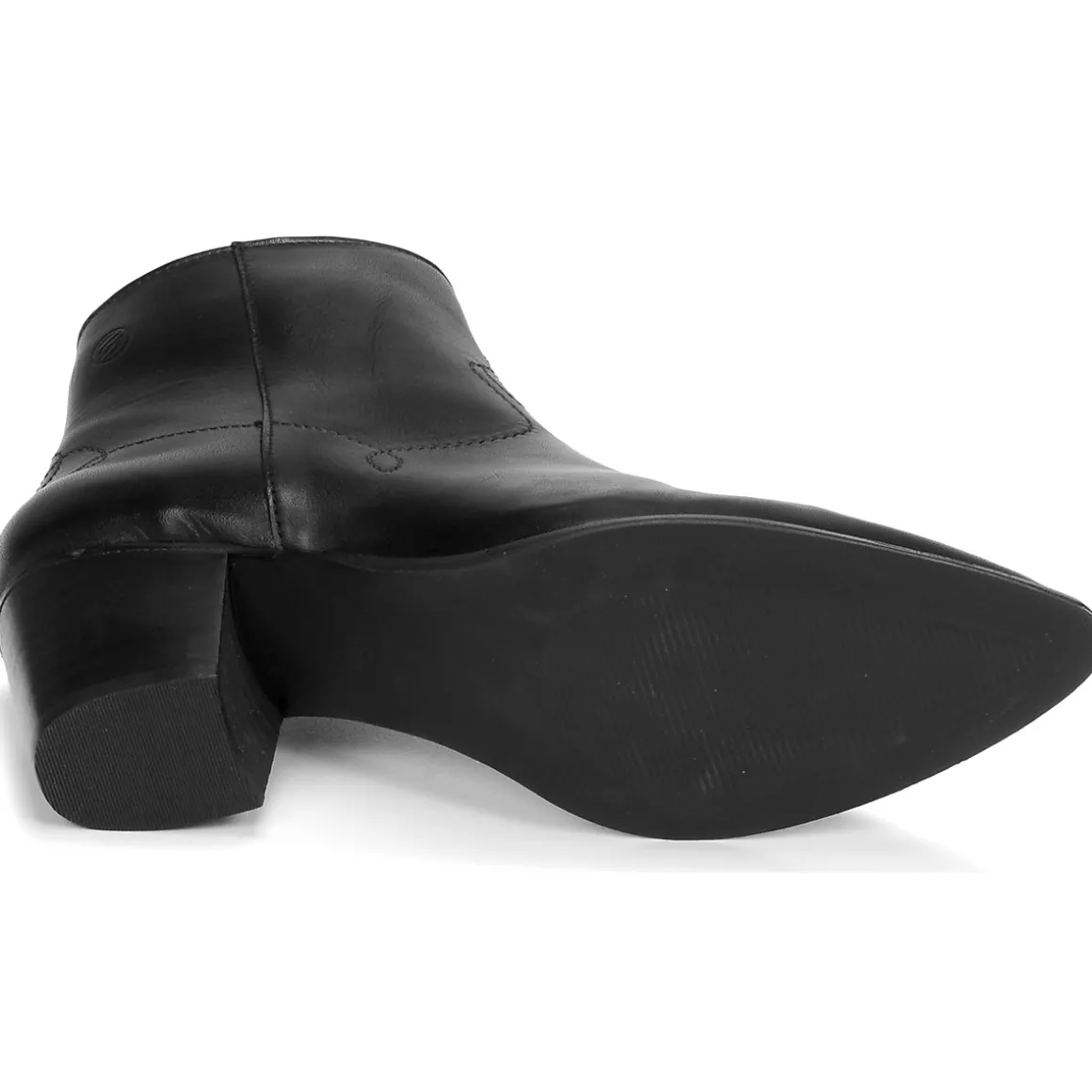 Betty London - NIMIE