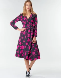 Betty London - NOLIE