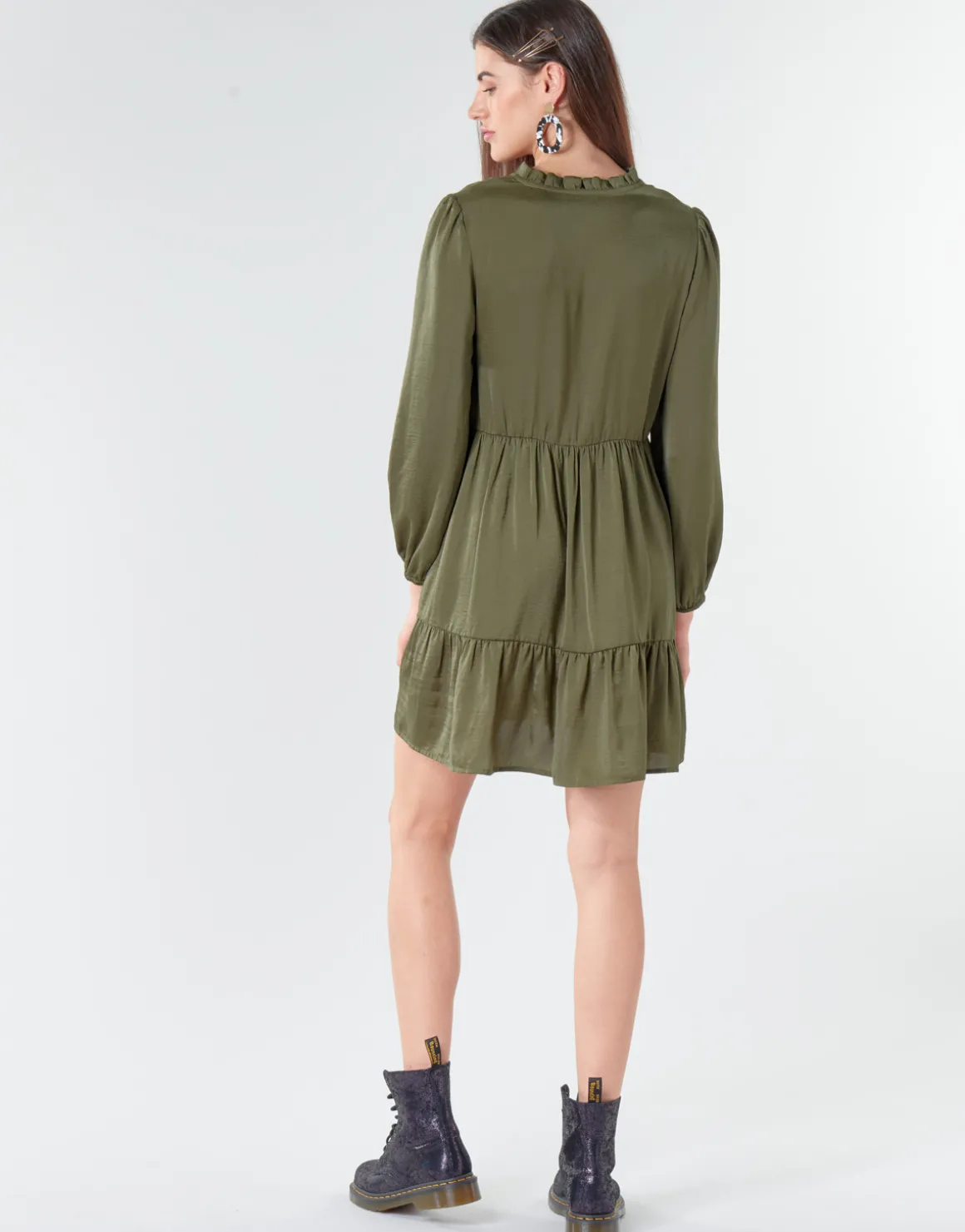 Betty London - NULIE