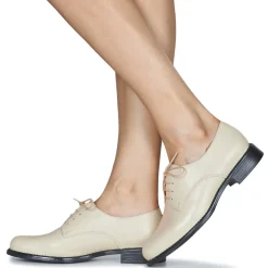 Betty London - OULENE