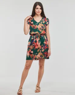 Betty London - OWAKA