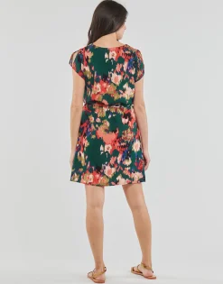 Betty London - OWAKA