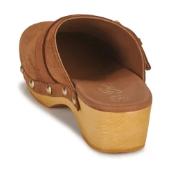 Betty London - PAQUITA