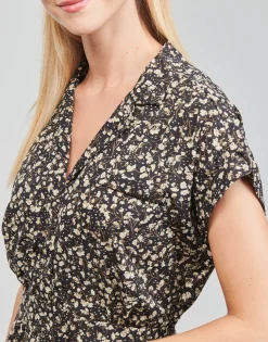 Betty London - PARILLA