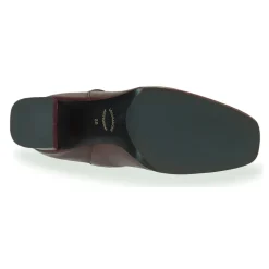 Betty London - PASTILLE