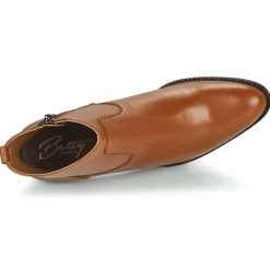 Betty London - PETRA