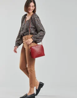 Betty London - PIKKA