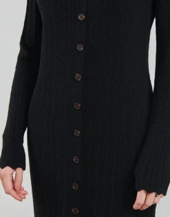 Betty London - PIKKI