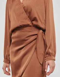 Betty London - SAVYNA