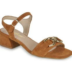 Betty London - SONYA