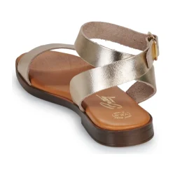 Betty London - STELLA