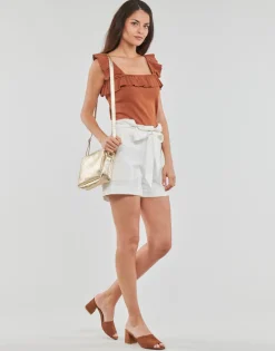 Betty London - SUMMY