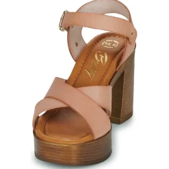 Betty London - TANIA