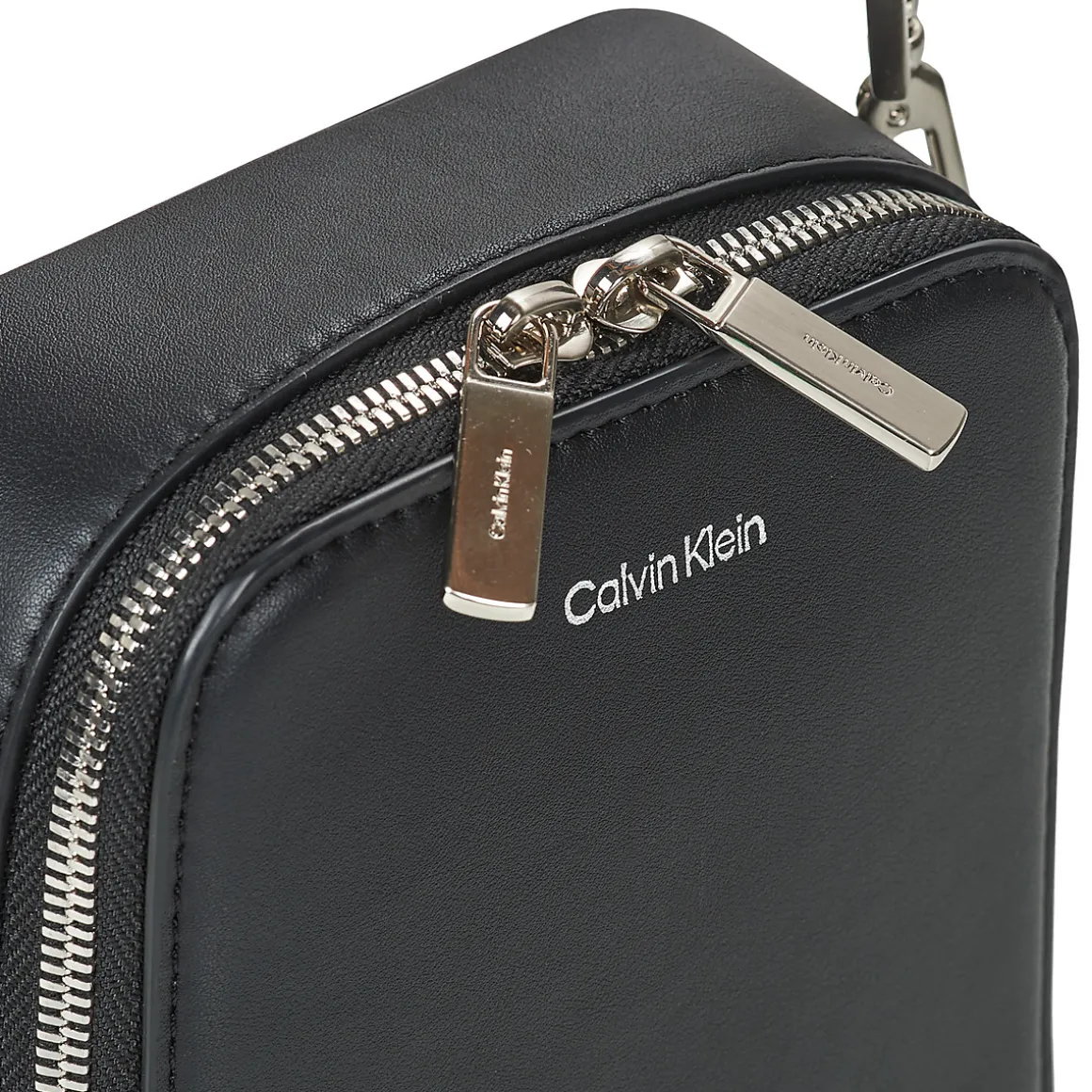 Calvin Klein Jeans - CK SLEEK REPORTER XS