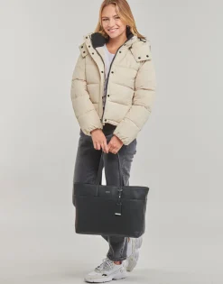 Calvin Klein Jeans - MONOLOGO NON DOWN SHORT PUFFER