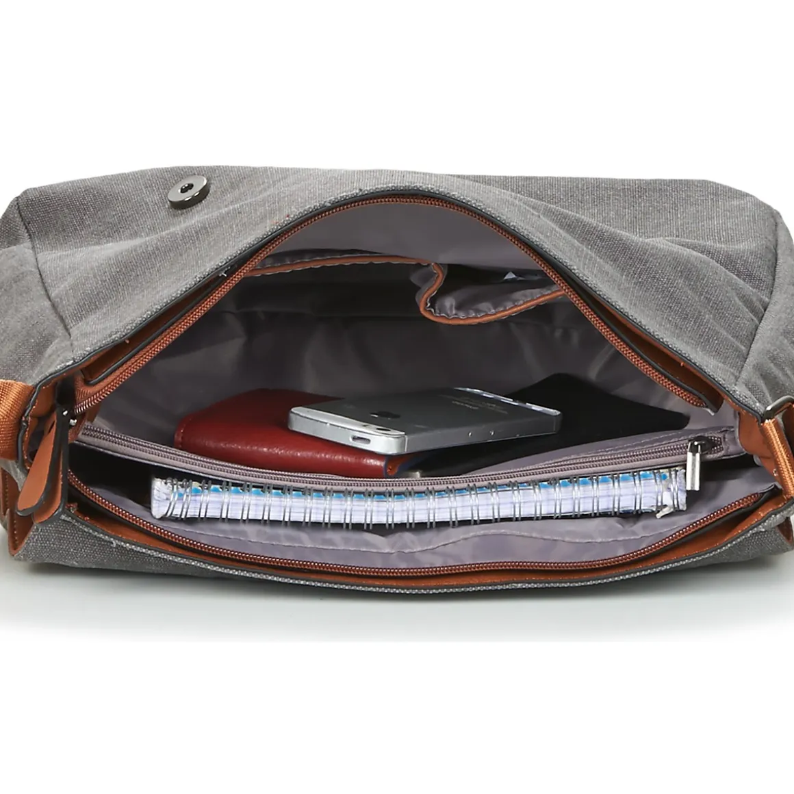 Casual Attitude - HENVI