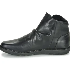 Casual Attitude - HERMINA