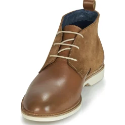 Casual Attitude - JALAYAPE