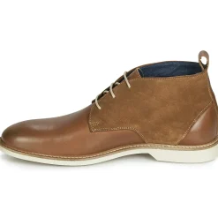 Casual Attitude - JALAYAPE