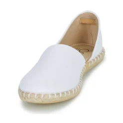 Casual Attitude - JALAYIVE