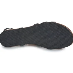 Casual Attitude - JALIYA