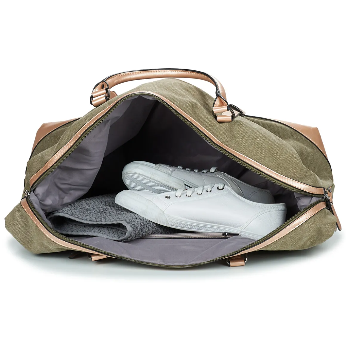 Casual Attitude - LEA